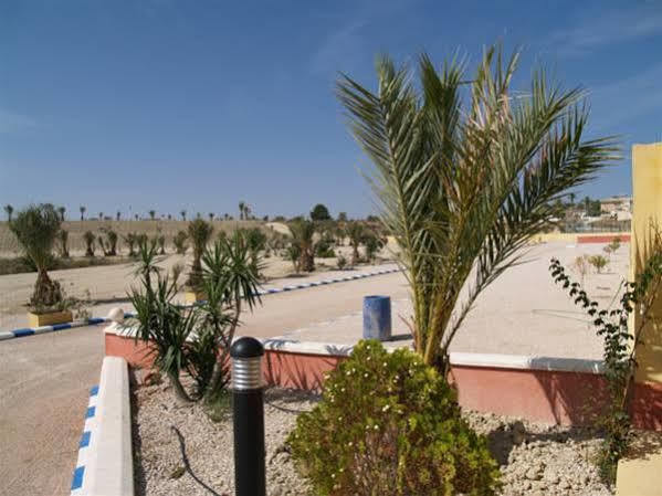 Complejo Hostelero La Fuente Hotel *
